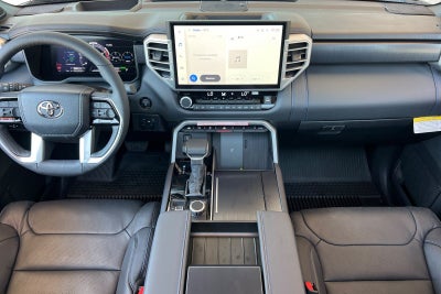 2025 Toyota Tundra Hybrid Platinum