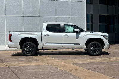 2025 Toyota Tundra Hybrid Platinum