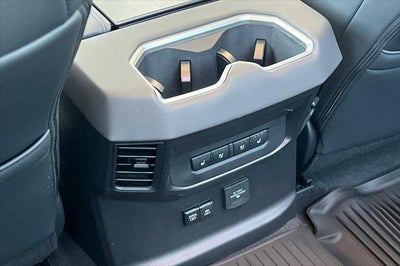 2025 Toyota Tundra Hybrid Platinum