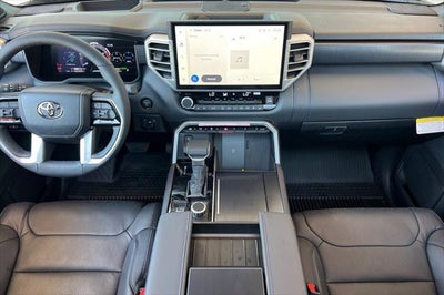 2025 Toyota Tundra Hybrid Platinum