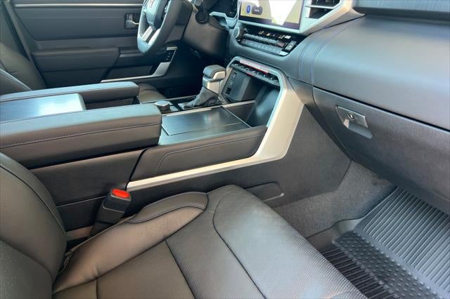 2025 Toyota Tundra Hybrid Platinum