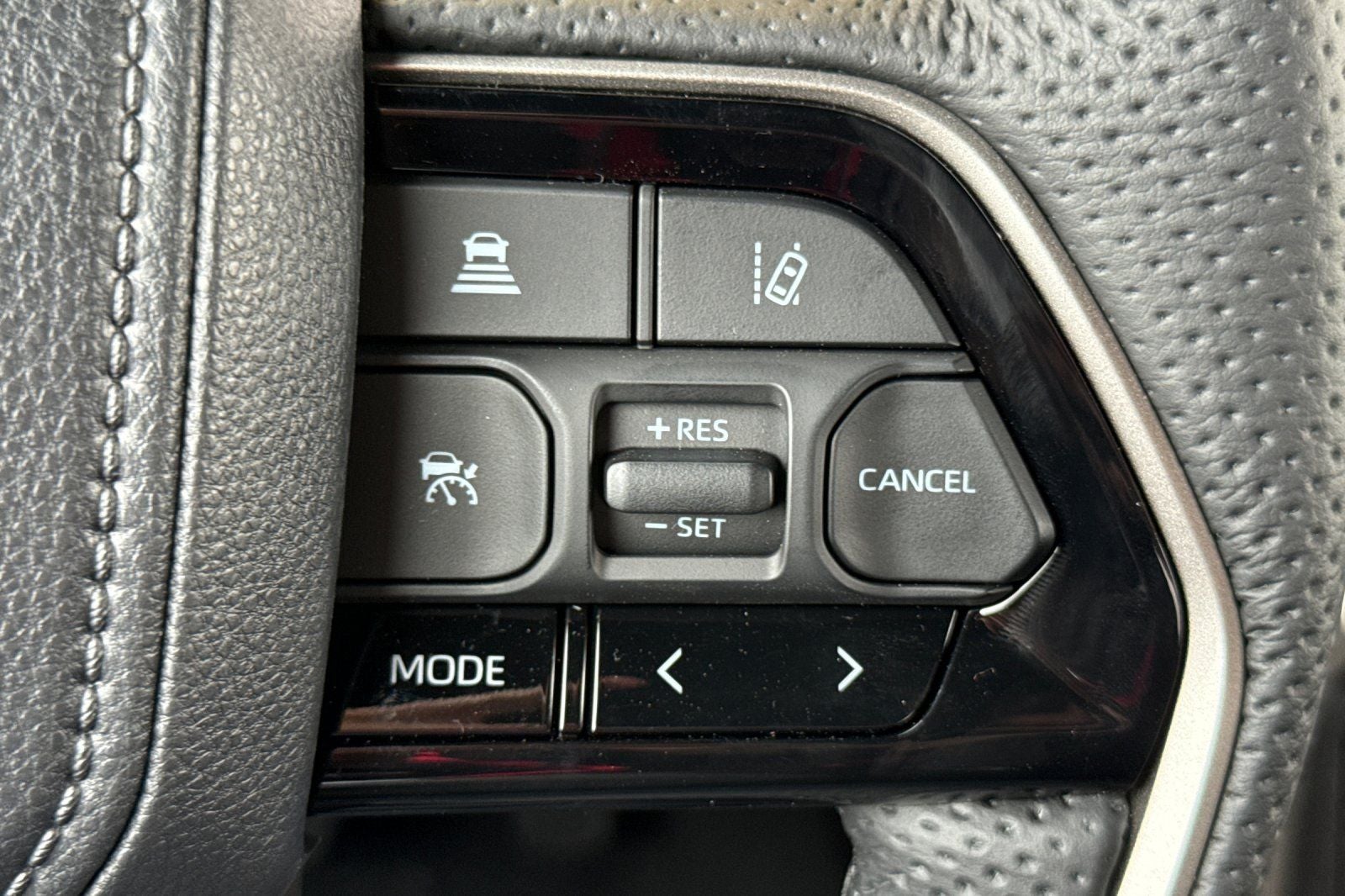 2026 Toyota Tundra Hybrid Platinum