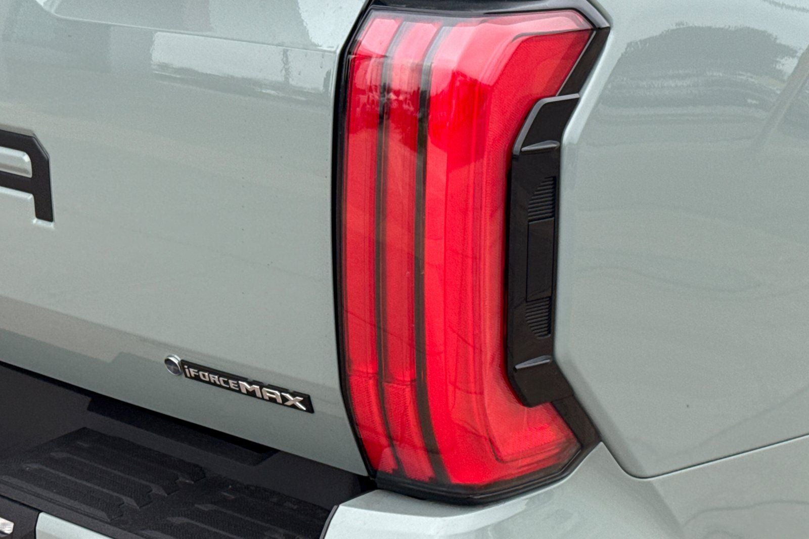 2026 Toyota Tundra Hybrid Platinum