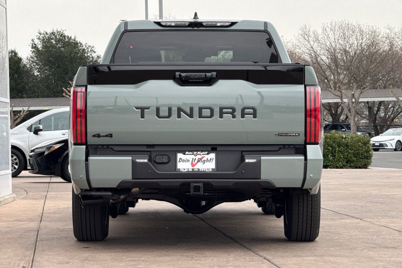 2026 Toyota Tundra Hybrid Platinum