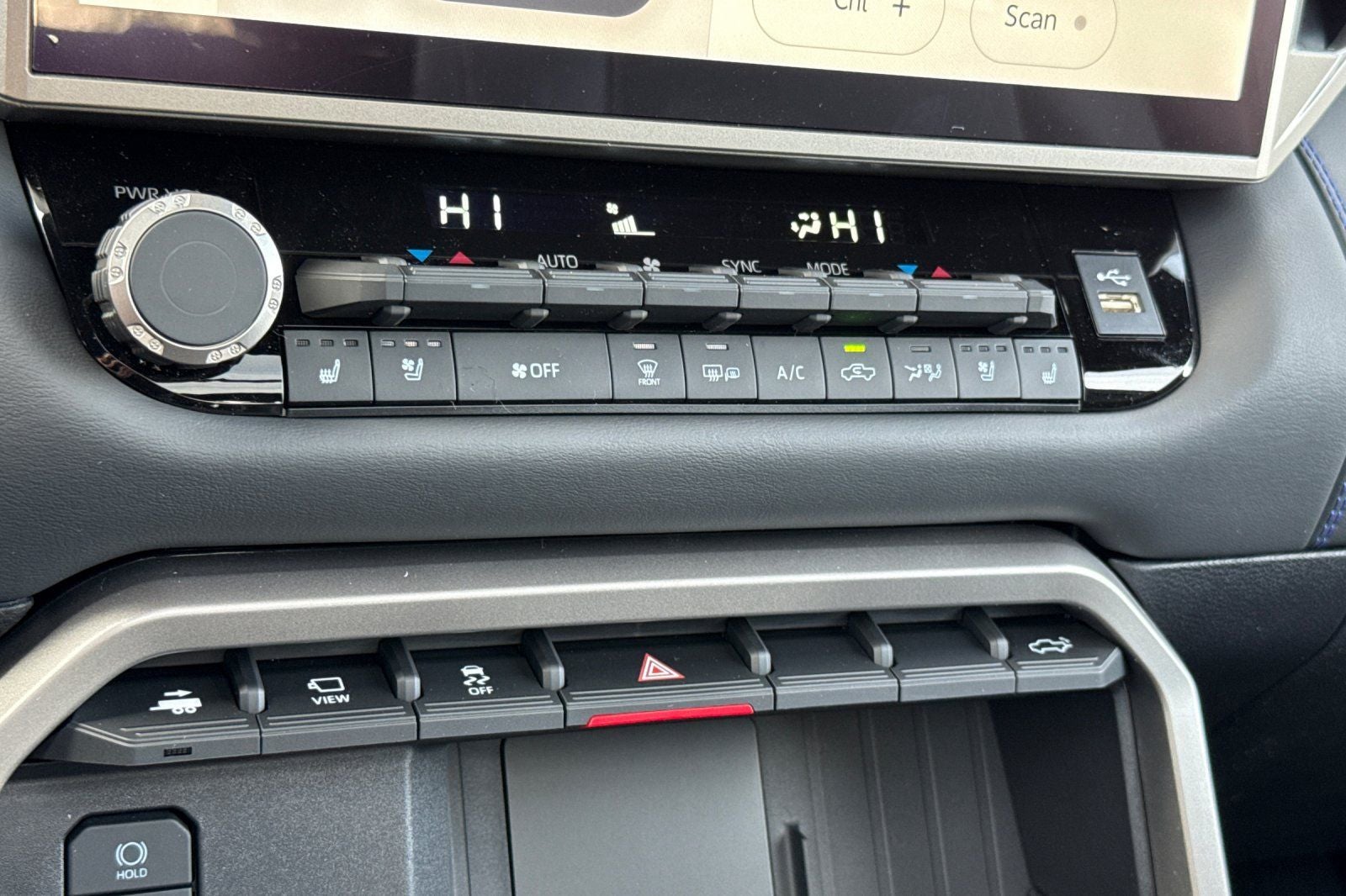 2026 Toyota Tundra Hybrid Platinum