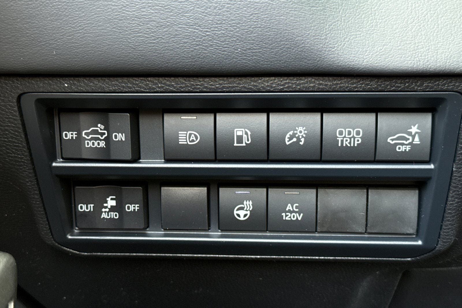 2026 Toyota Tundra Hybrid Platinum