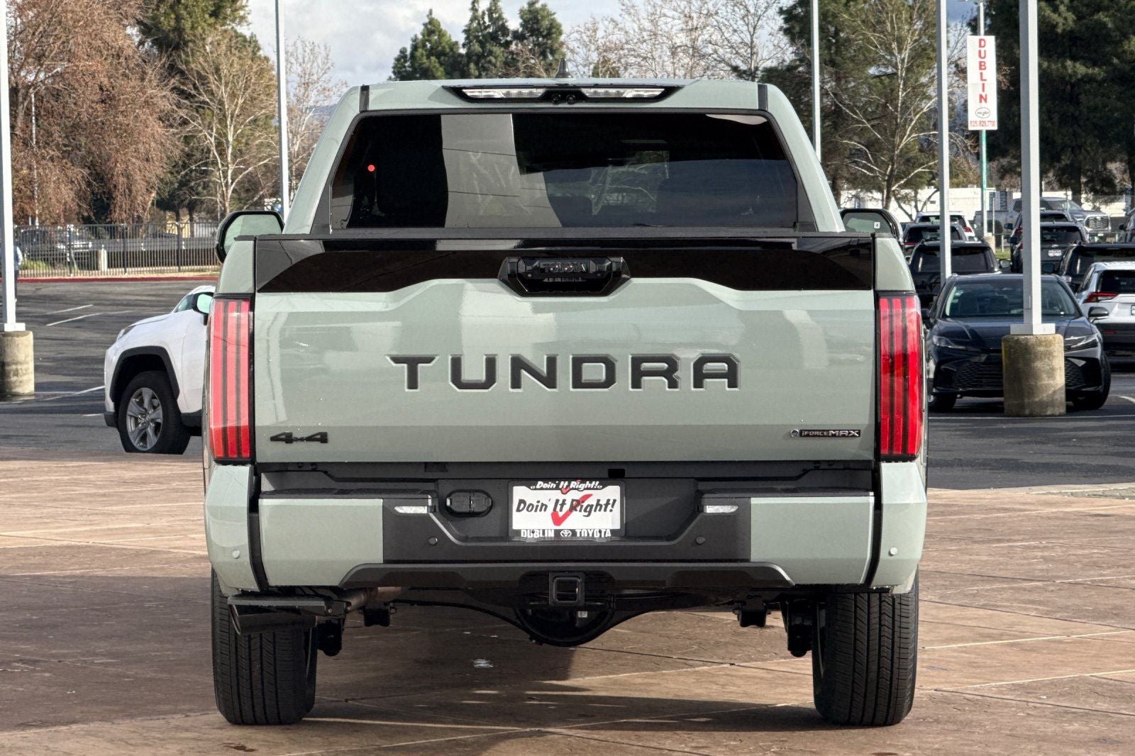 2026 Toyota Tundra Hybrid Platinum