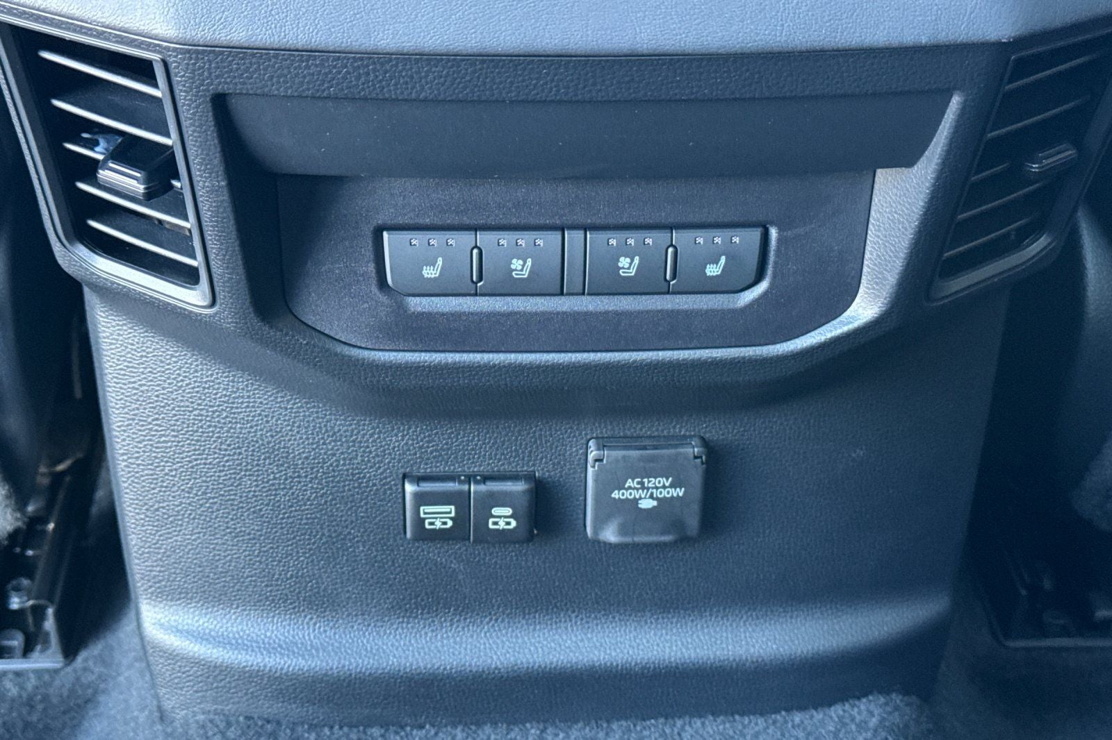 2024 Toyota Tundra Hybrid Platinum