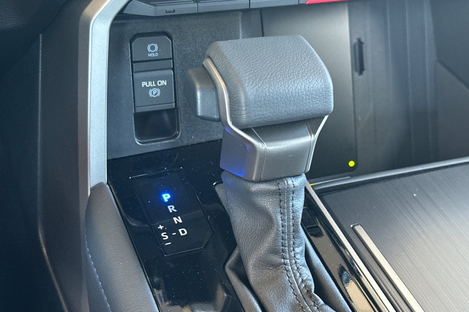 2026 Toyota Tundra Hybrid Platinum