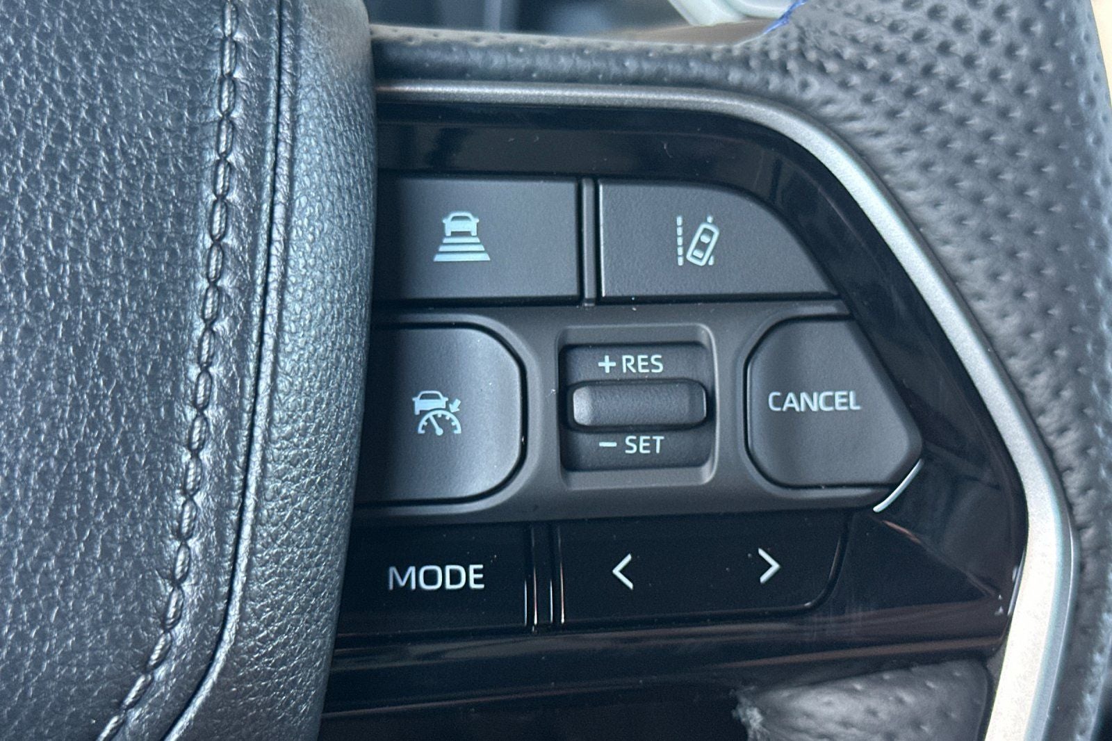 2026 Toyota Tundra Hybrid Platinum
