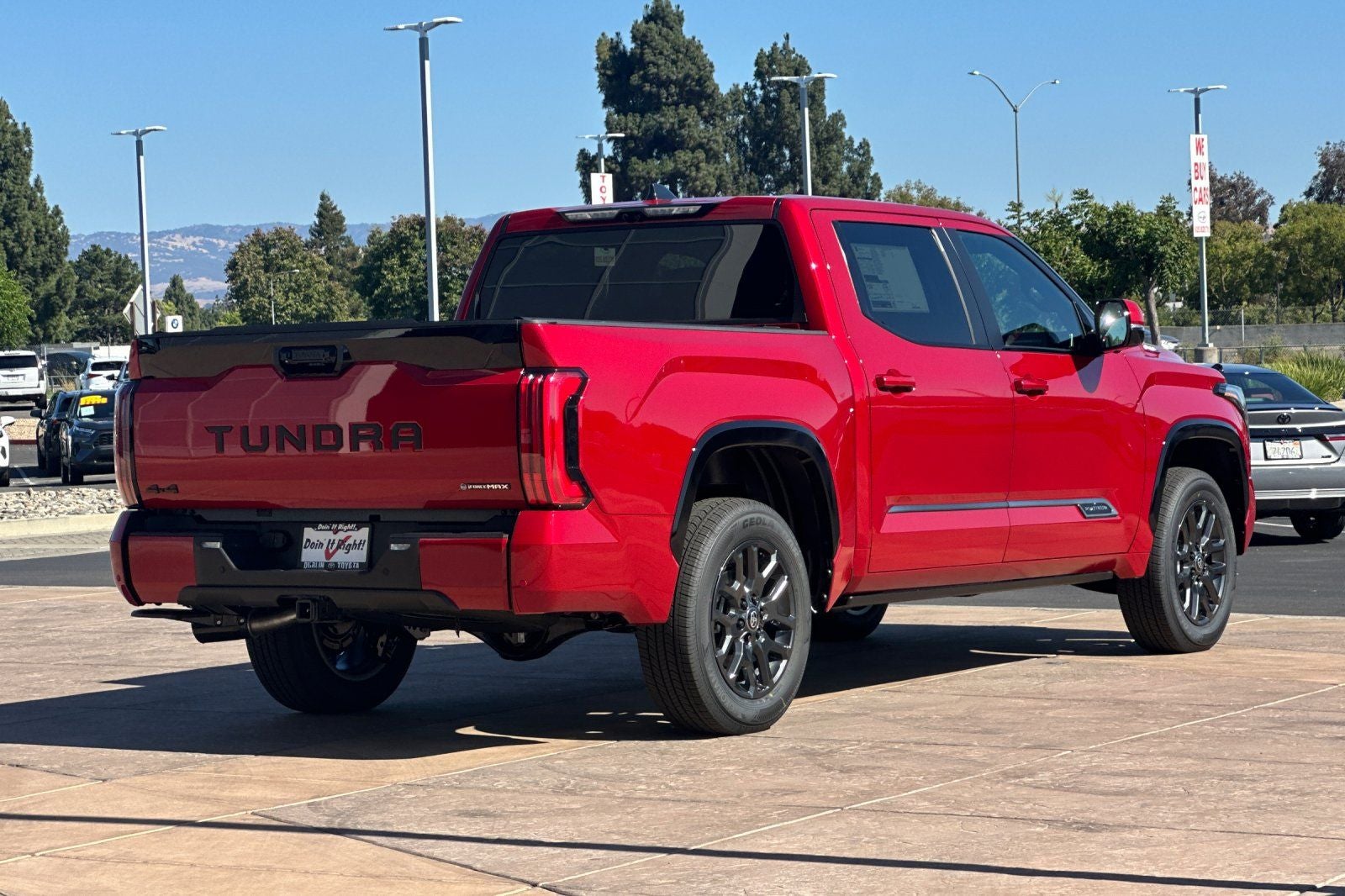 2026 Toyota Tundra Hybrid Platinum
