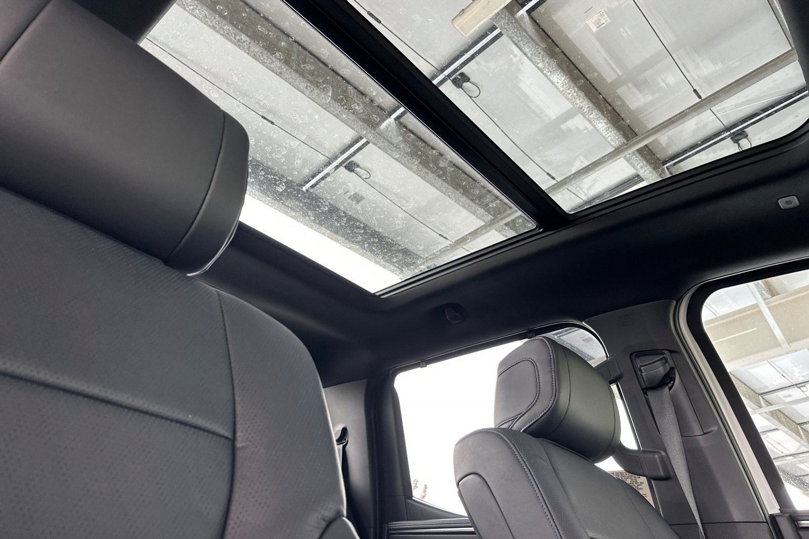 2025 Toyota Tundra Hybrid Platinum