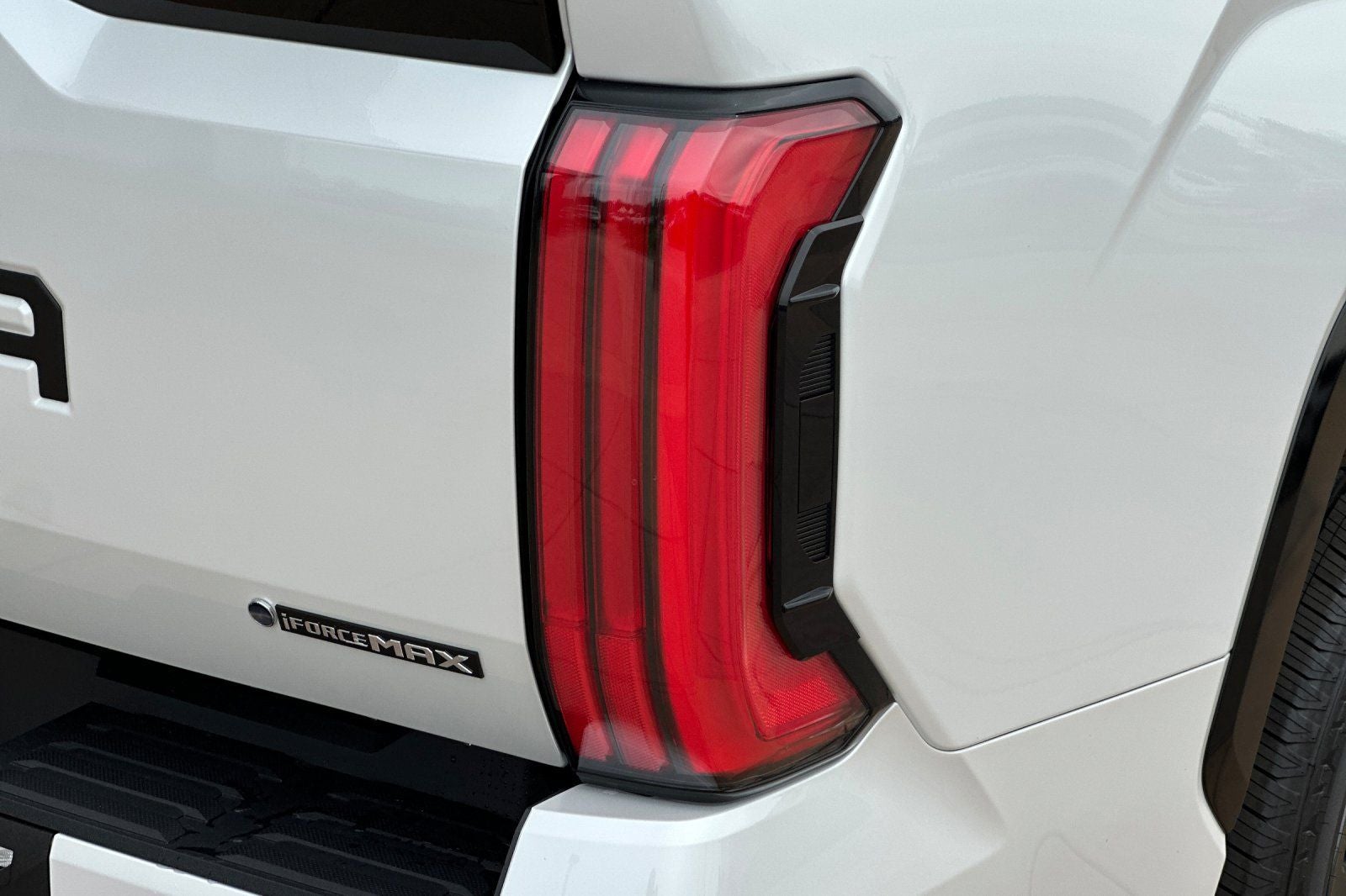 2025 Toyota Tundra Hybrid Platinum