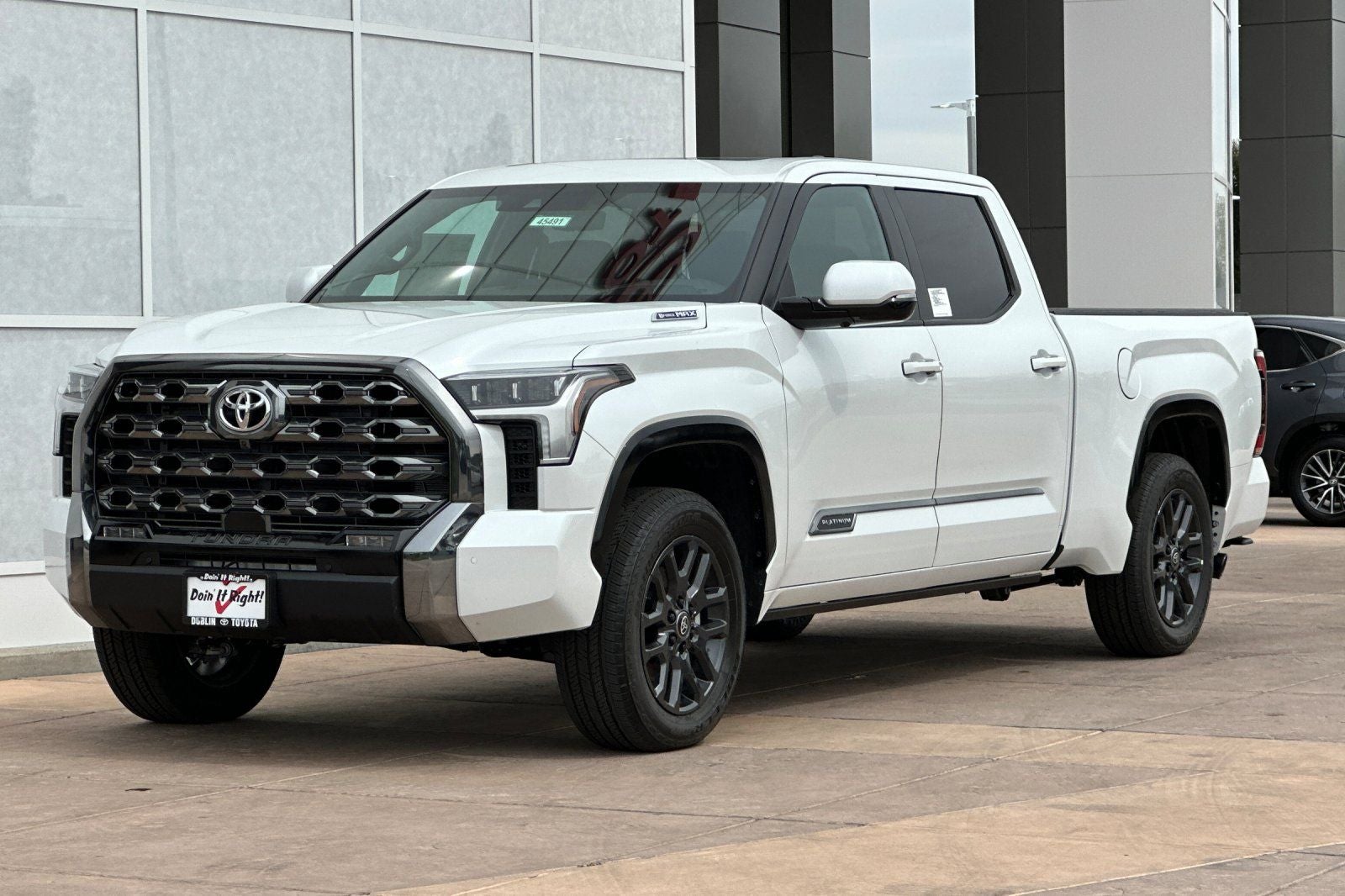 2025 Toyota Tundra Hybrid Platinum