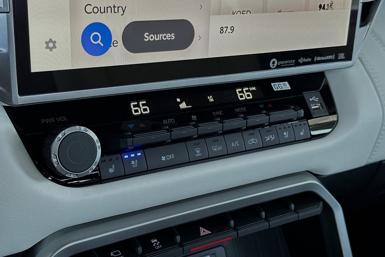 2024 Toyota Tundra Hybrid Capstone