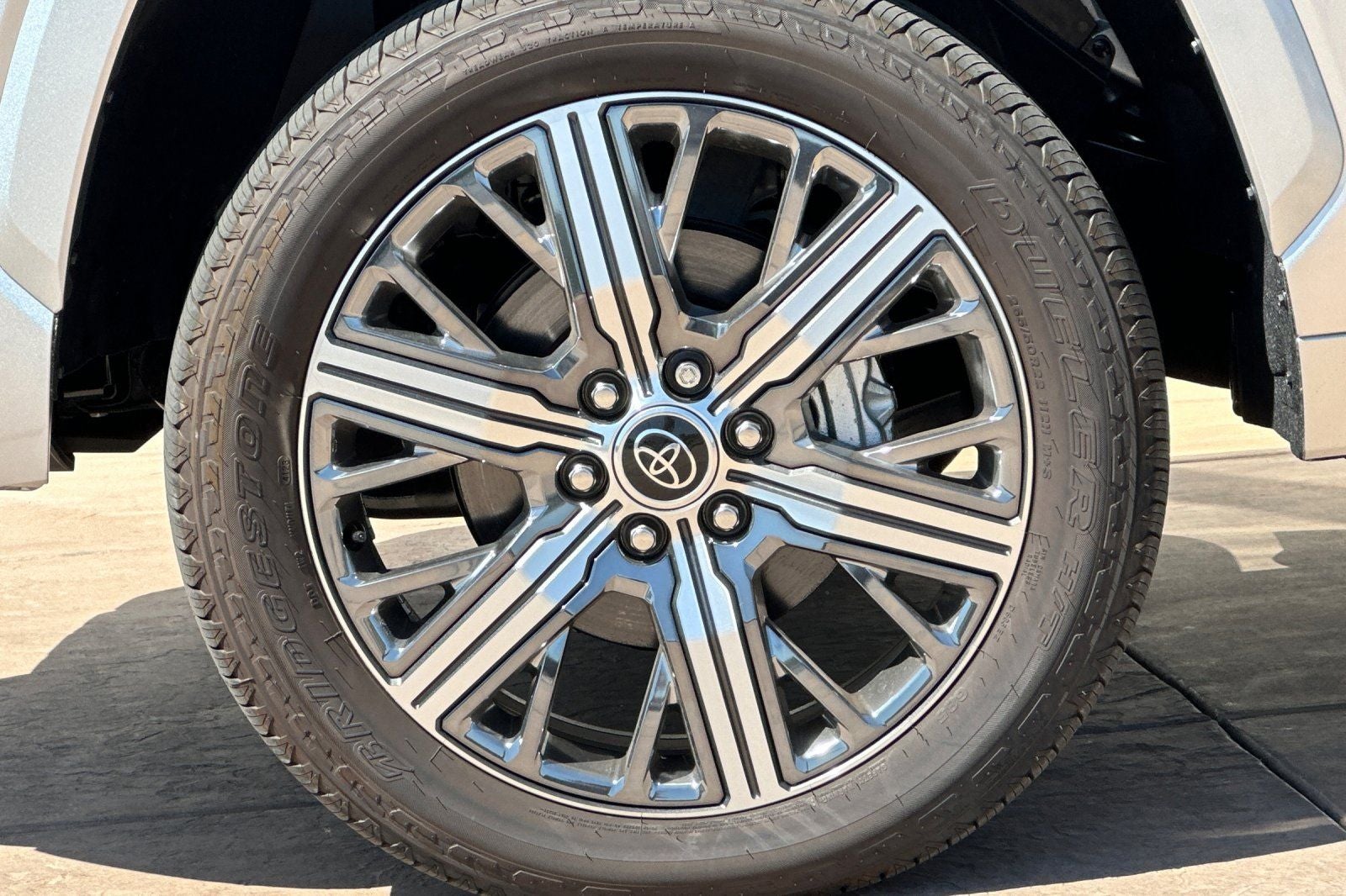 2024 Toyota Tundra Hybrid Capstone