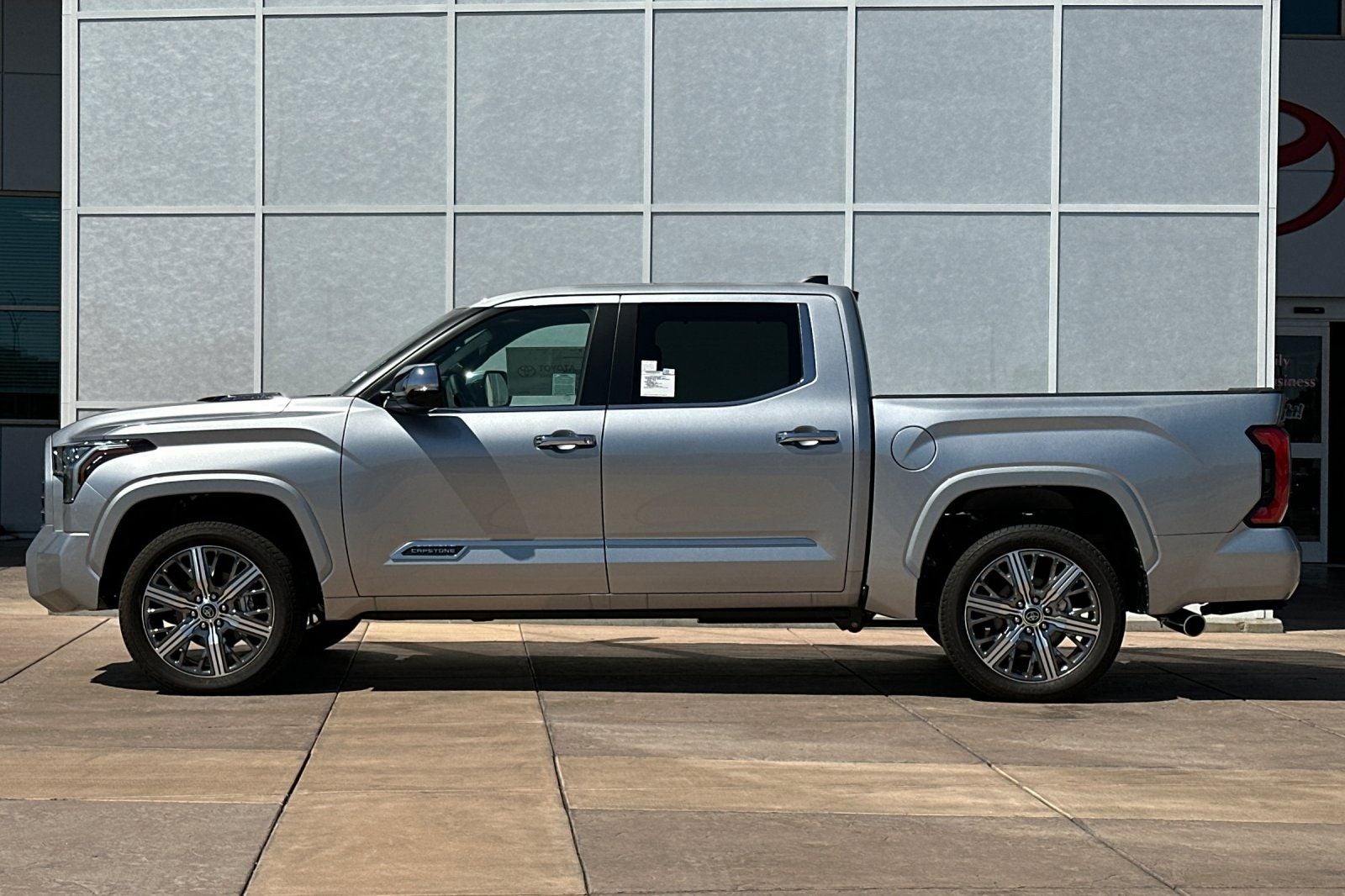 2024 Toyota Tundra Hybrid Capstone
