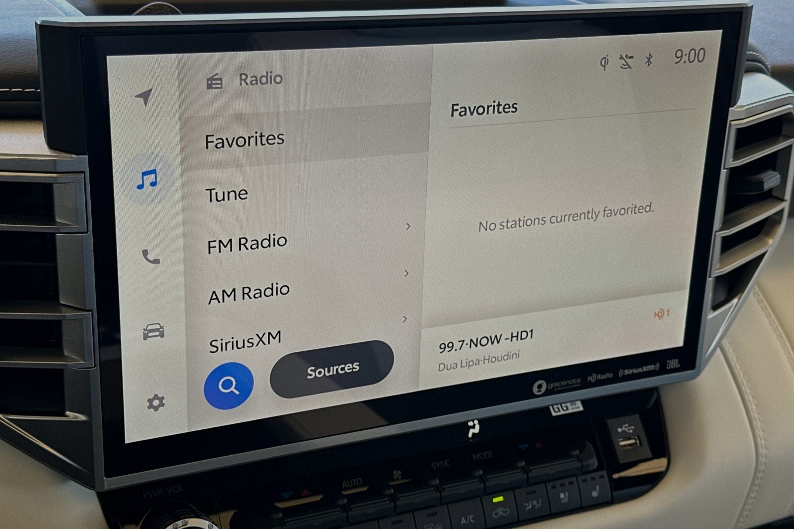 2024 Toyota Tundra Hybrid Capstone