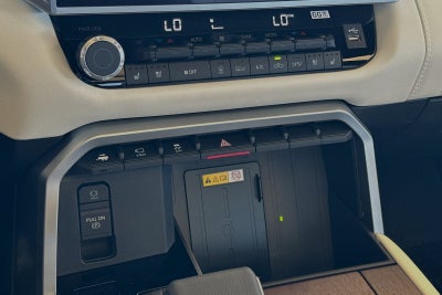 2024 Toyota Tundra Hybrid Capstone