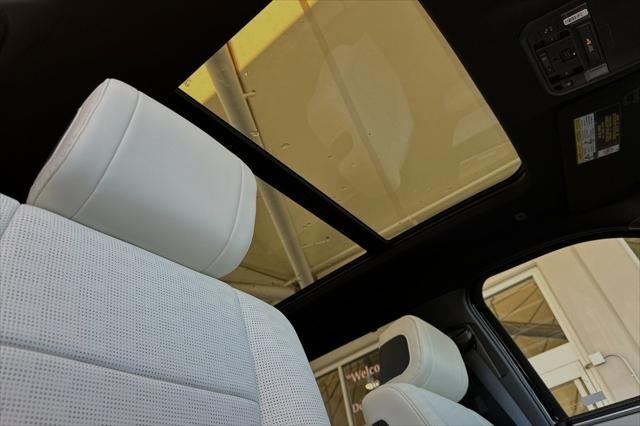 2024 Toyota Tundra Hybrid Capstone