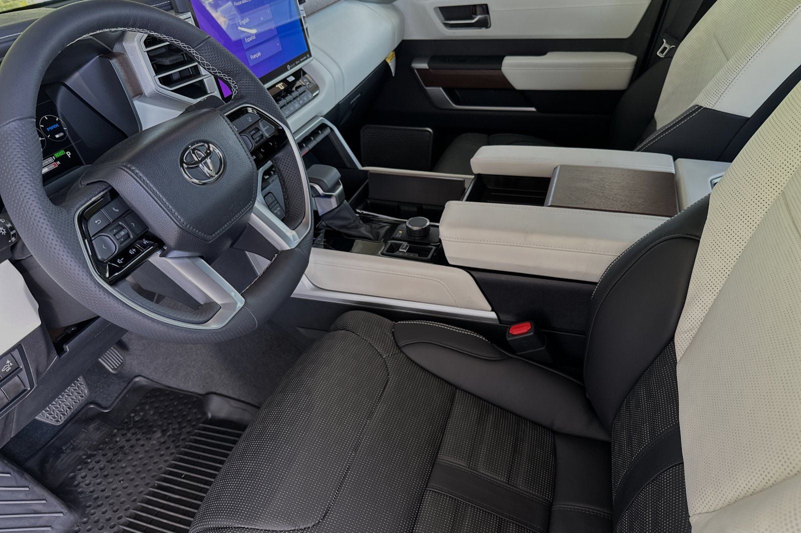 2024 Toyota Tundra Hybrid Capstone