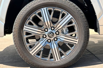 2024 Toyota Tundra Hybrid Capstone