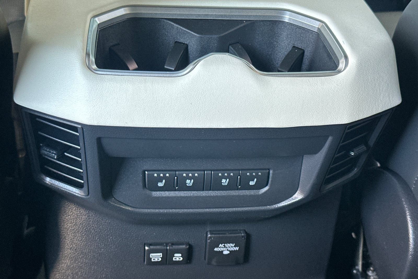 2024 Toyota Tundra Hybrid Capstone