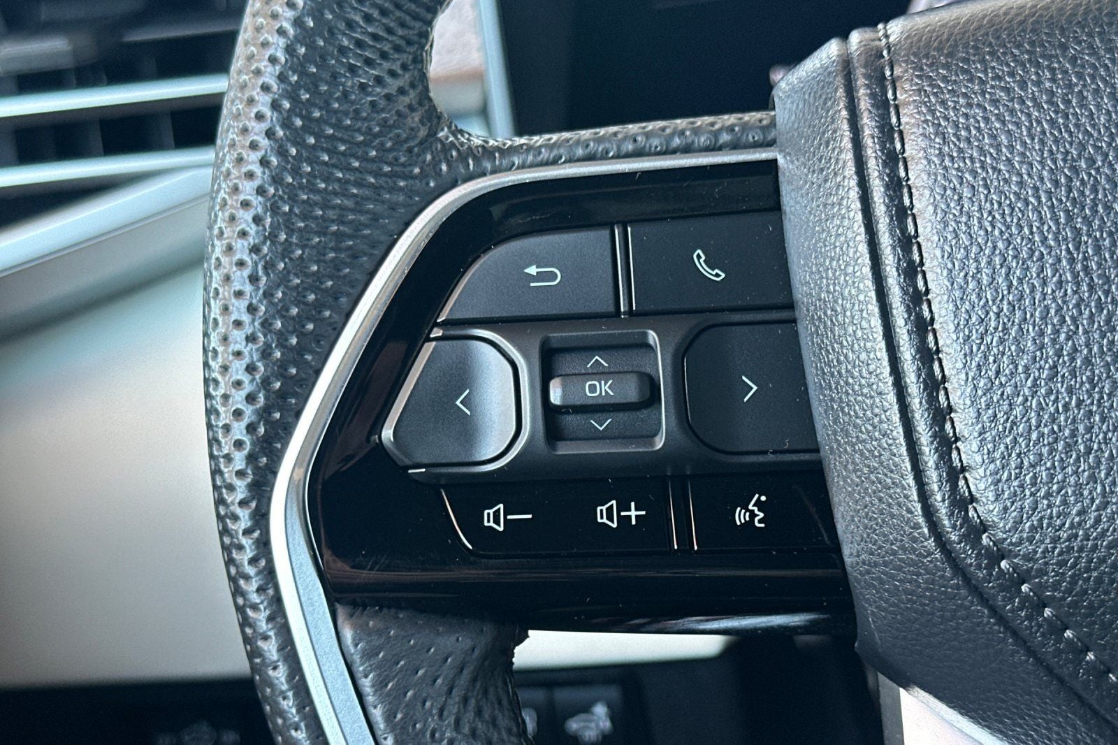 2024 Toyota Tundra Hybrid Capstone