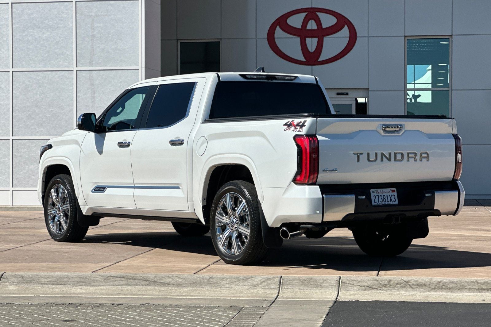 2024 Toyota Tundra Hybrid Capstone