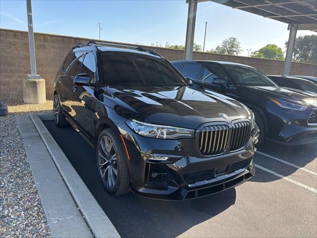 2021 BMW X7 M50i