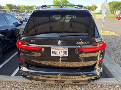 2021 BMW X7 M50i