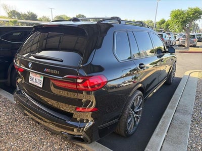 2021 BMW X7 M50i