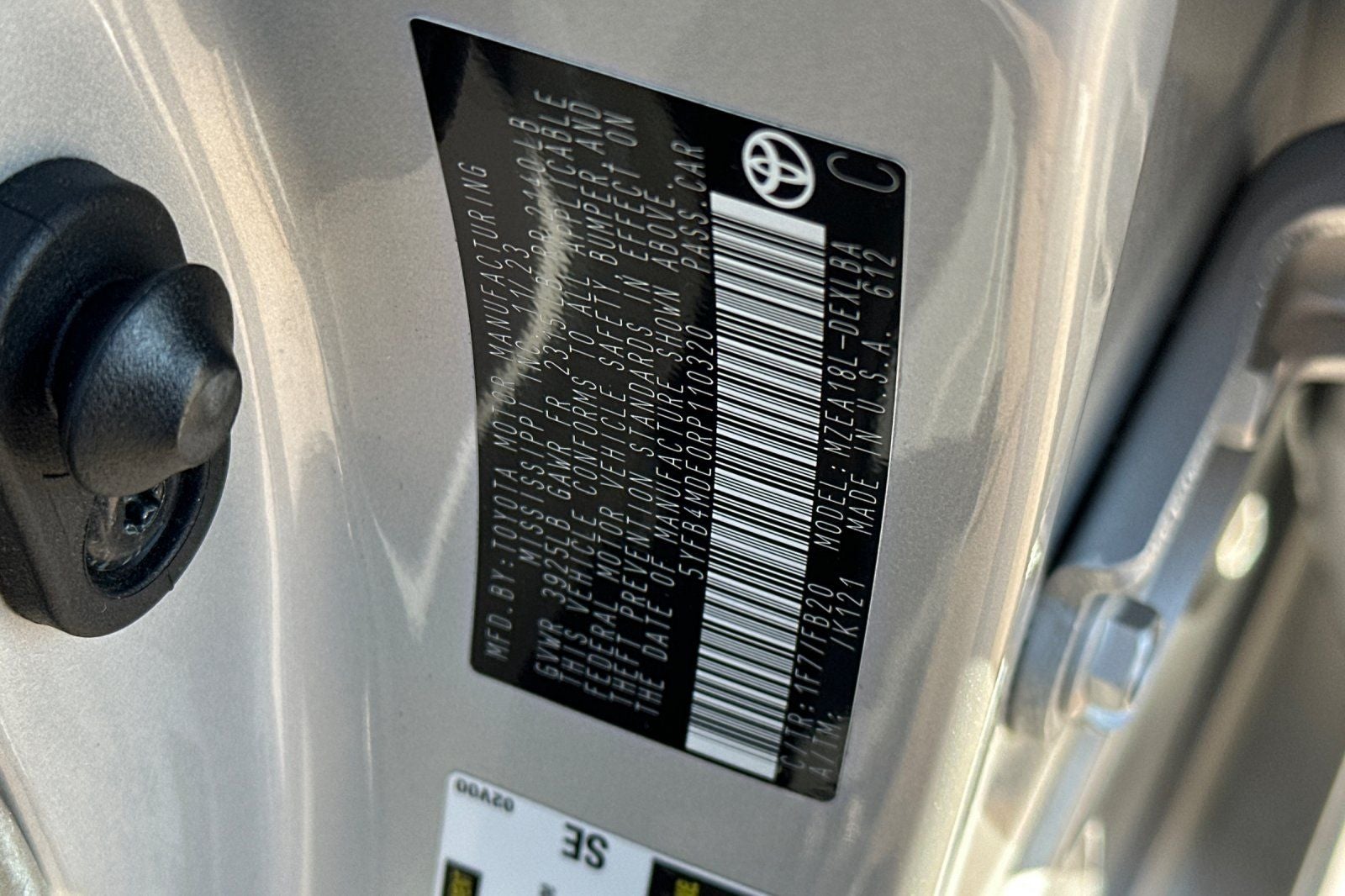 2024 Toyota Corolla LE