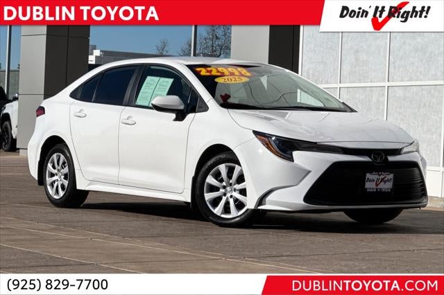 2025 Toyota Corolla LE