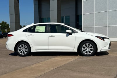 2027 Toyota Corolla LE