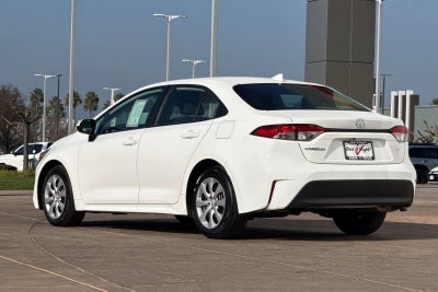2025 Toyota Corolla LE