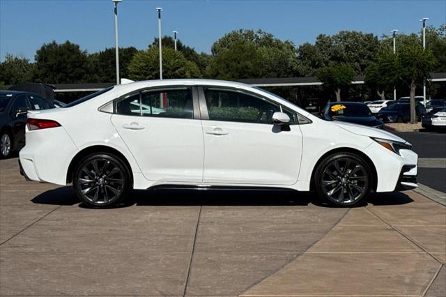 2025 Toyota Corolla SE