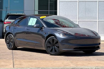2025 Tesla Model 3 Long Range