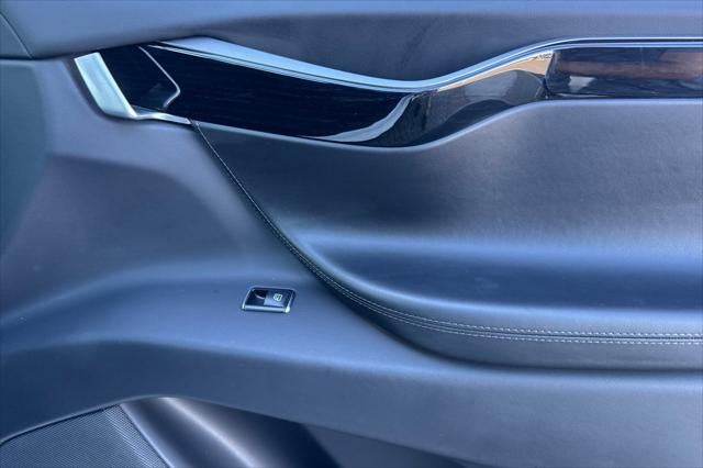 2018 Tesla Model X 75D