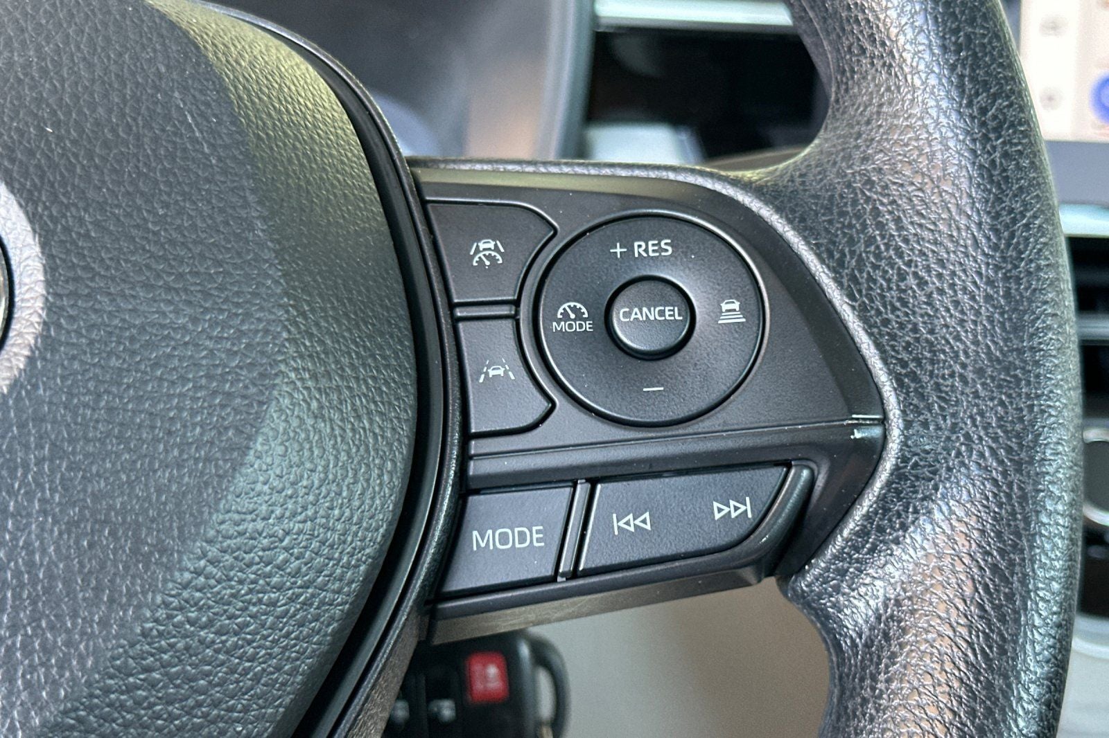 2024 Toyota Corolla Cross L