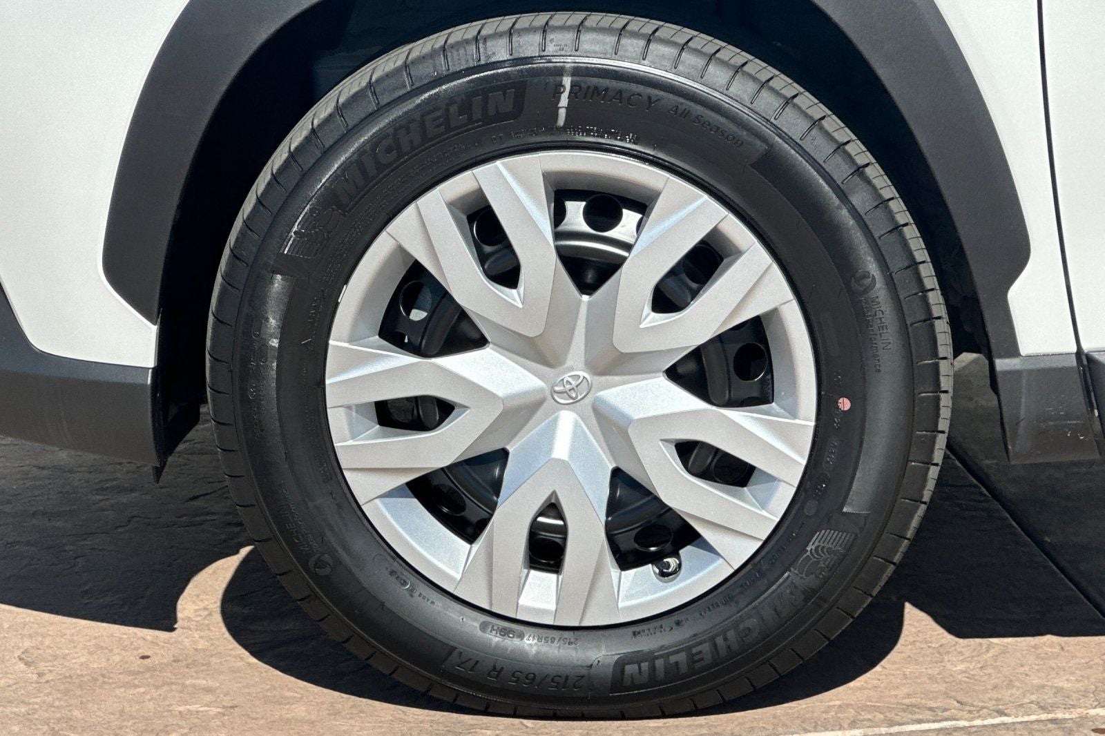 2024 Toyota Corolla Cross L