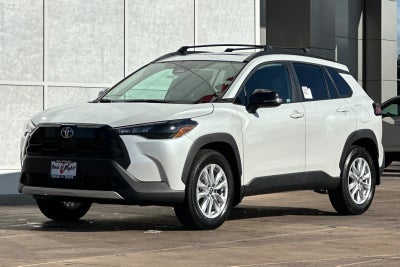 2026 Toyota Corolla Cross LE