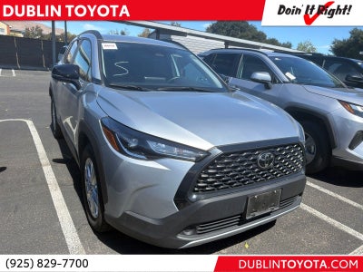 2025 Toyota Corolla Cross LE