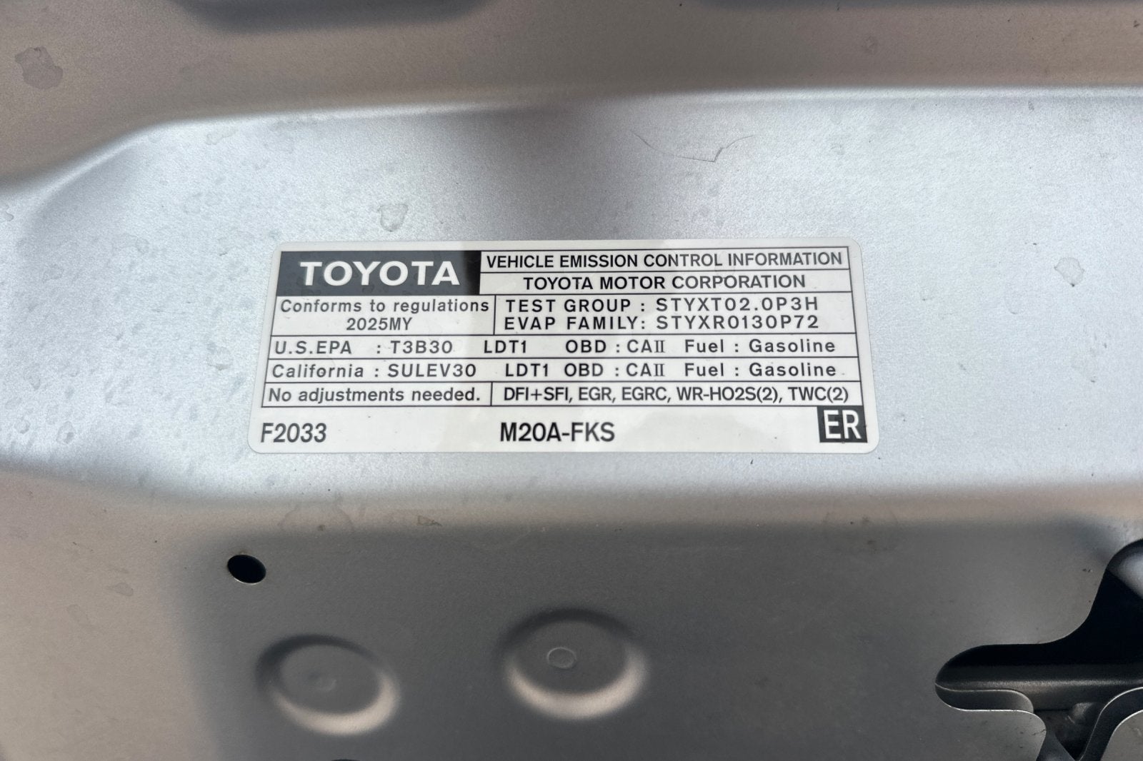 2025 Toyota Corolla Cross LE