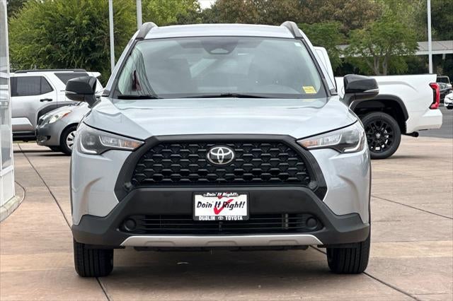 2025 Toyota Corolla Cross LE