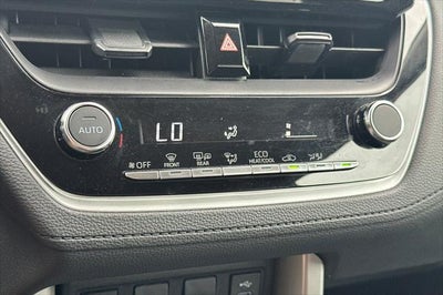 2025 Toyota Corolla Cross LE