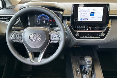 2026 Toyota Corolla Cross LE