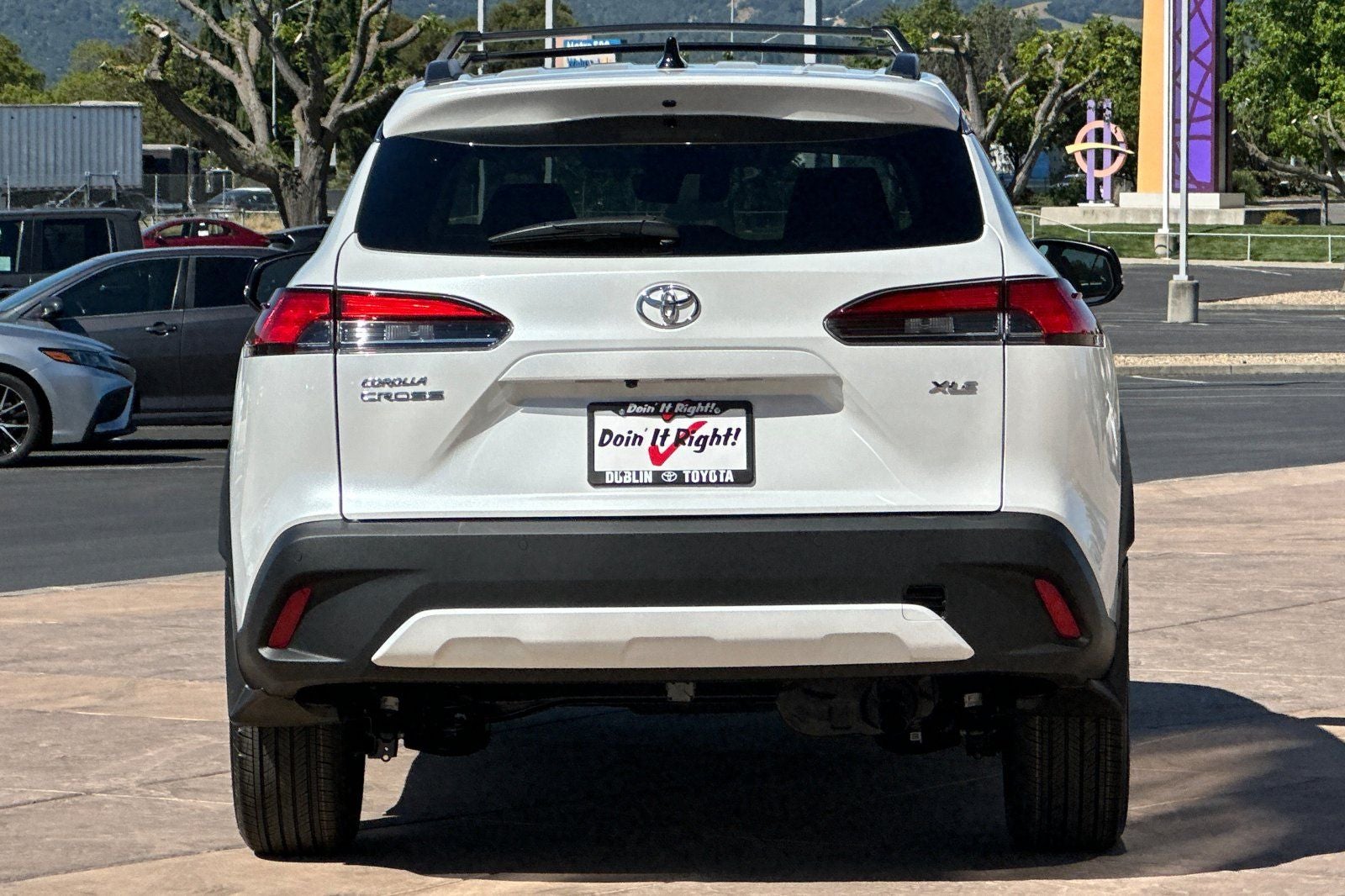 2025 Toyota Corolla Cross XLE