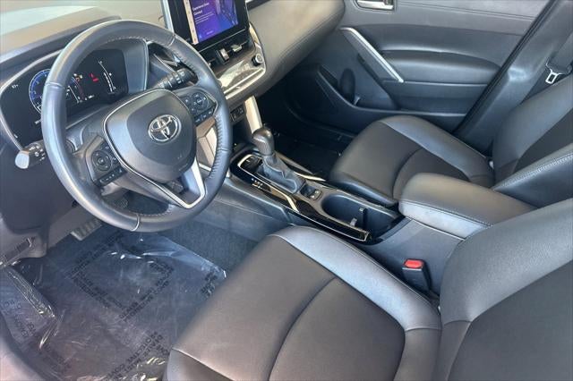 2024 Toyota Corolla Cross XLE
