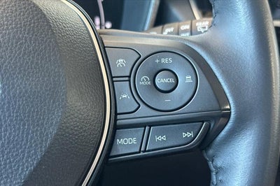 2024 Toyota Corolla Cross XLE